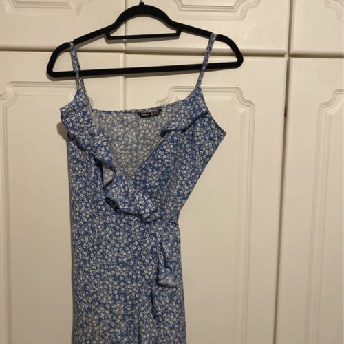 Blue and white floral dress Shein like new