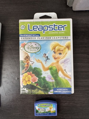 Leapster Disney Fairies educational game used with Tinkerbell