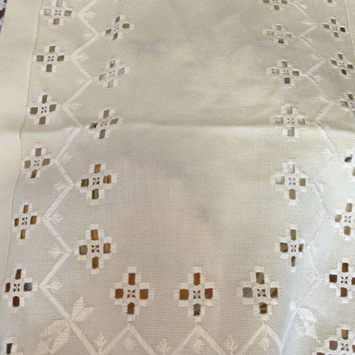 Tablecloth Tishlife new, milky yellow, size 104x41 cm