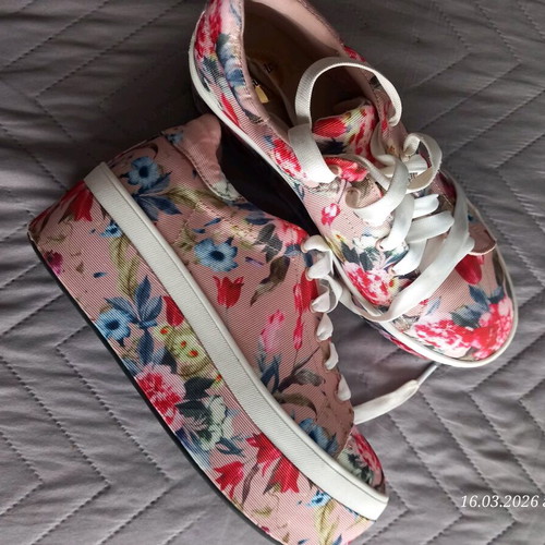 Bufallo platform sneakers like new, colorful, size 41
