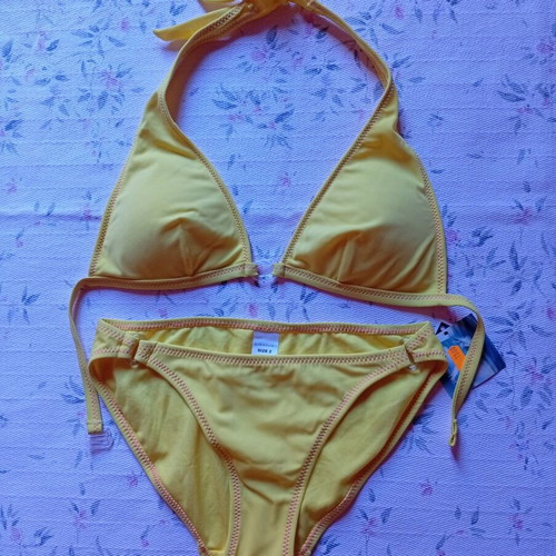 Bikini new, pack of 3, size small/xsmall, multicolor