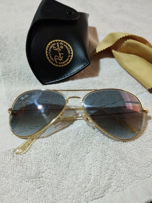 Αυθεντικά Rayban Aviator unisex χρυσαφί σαν καινούργια