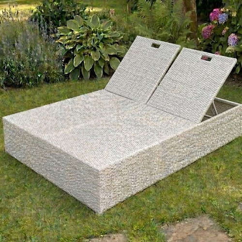 Double garden lounger made of Spanish hi-synthetic rattan like new