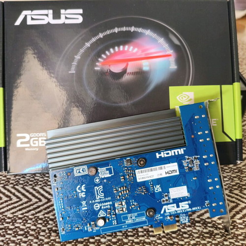 Asus GeForce GT 730 2GB GDDR5 graphics card like new