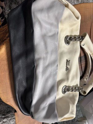 Toska blu bag and wallets set like new, white and gray