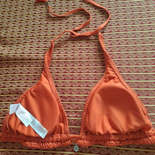 Primark knitted bikini top terracotta color size M like new