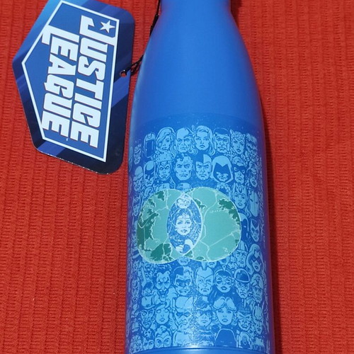 Collectible metal water bottle Wonder Woman Justice League new