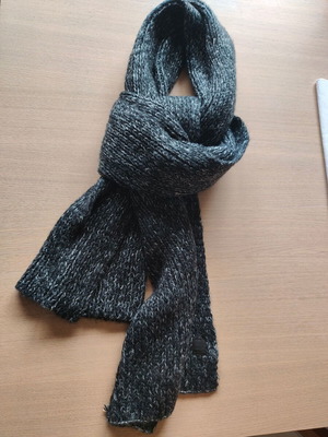 Knitted scarf like new, grey-black unisex