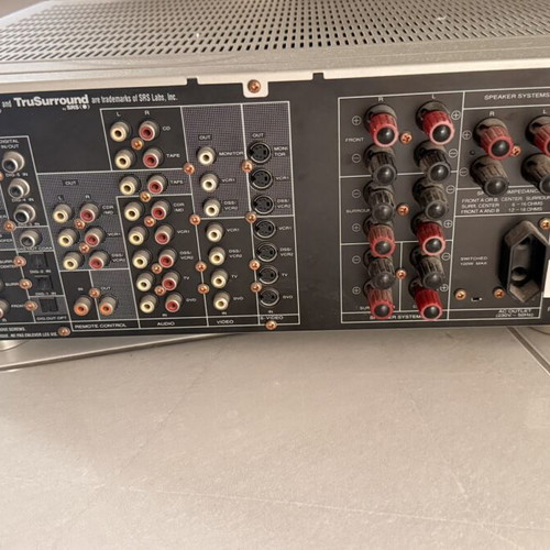 Marantz SR6300 amplifier