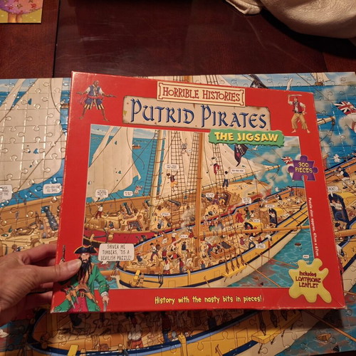 Puzzle Putrid Pirates jigsaw, 300 pieces, like new