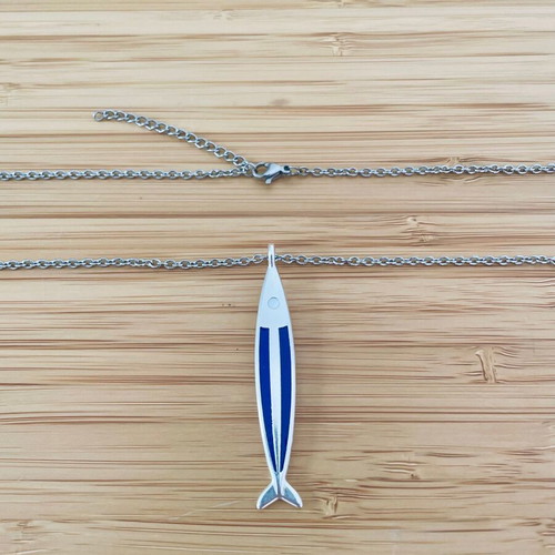 Necklace with steel fish-shaped pendant and blue details new