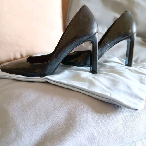 Avento leather pumps like new, black, size 39