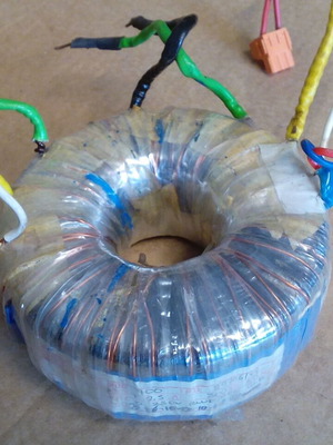 Toroidal transformer primary 300 VA 230 V used