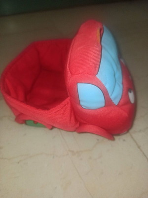 Fabric toy car like new with sound on front blue part