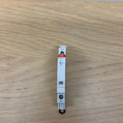 ABB E229G-B Indicator Light Rail DIN 230V AC like new