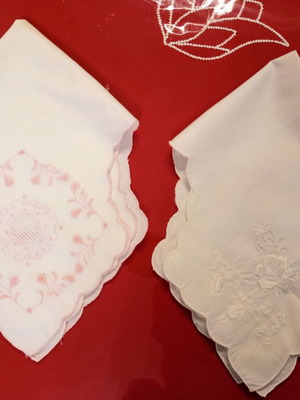 Vintage table linens set of 2 "Cross" with embroidery and festoon edges 58x58 cm