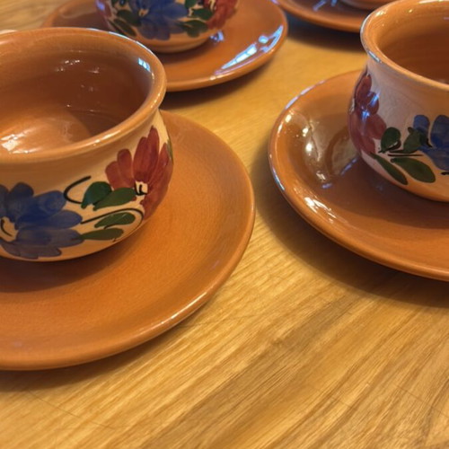 Tea cups like new, set of 6 ceramic painted with saucers