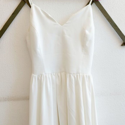 White dress with adjustable straps Small, used