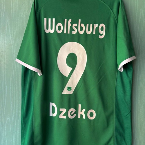Edin Dzeko Wolfsburg jersey new, size XL