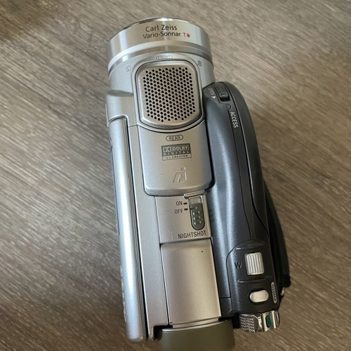 Sony Handycam DCR-DVD505 Vintage Camcorder like new