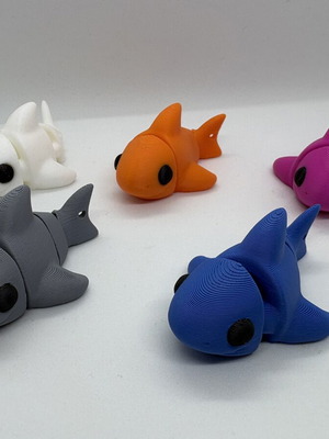 3D Printed Articulated Shark Fidget Toy new, various colors