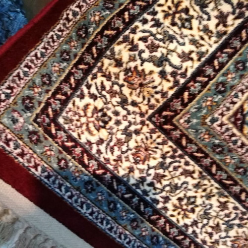 Rug 2.50x3.00 new with 600,000 knots density, antistatic and hypoallergenic