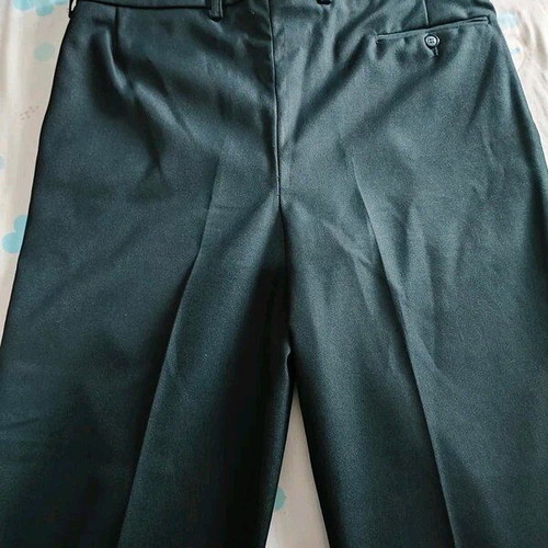 Black suit pants like new, size W46, polyester