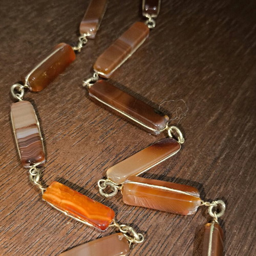 Vintage agate necklace like new