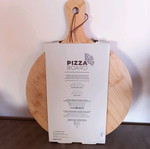 Σετ δώρου Pizza board, πετσέτα και κόφτης πίτσας με λαβή από μπαμπού καινούργιο