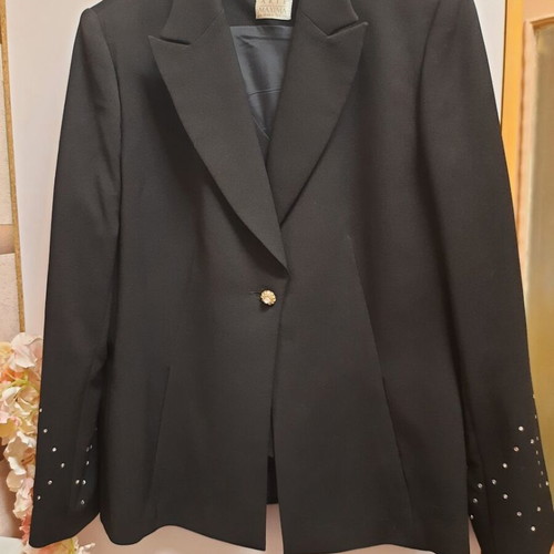 Arte Maxima jacket and blouse set in black polyester with rhinestones like new