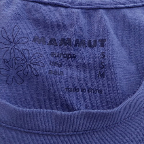 Mammut women's short sleeve t-shirt purple small like new