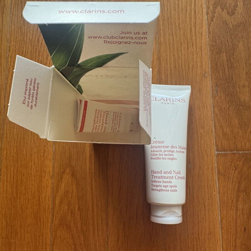 Clarins Hand & Nail Treatment Cream 100ml Limited Edition new, sealed