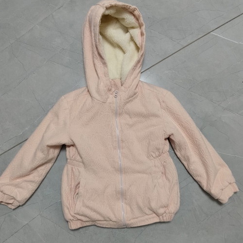 Fleece jacket for 5-year-old girl like new