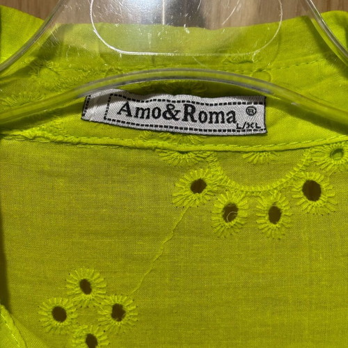 Kipour shirt like new in light green color