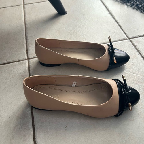 Lasocki ballerinas like new, black and beige, size 37