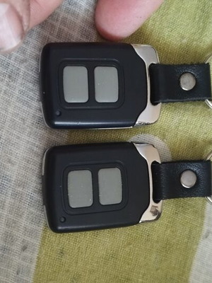 Τηλεχειριστήριο για γκαραζόπορτες και άλλα νέο, 1 τεμάχιο