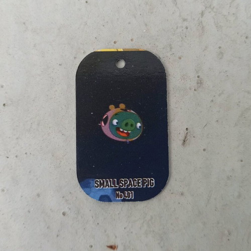 Metal cap Angry Birds Space Small Space Pig like new