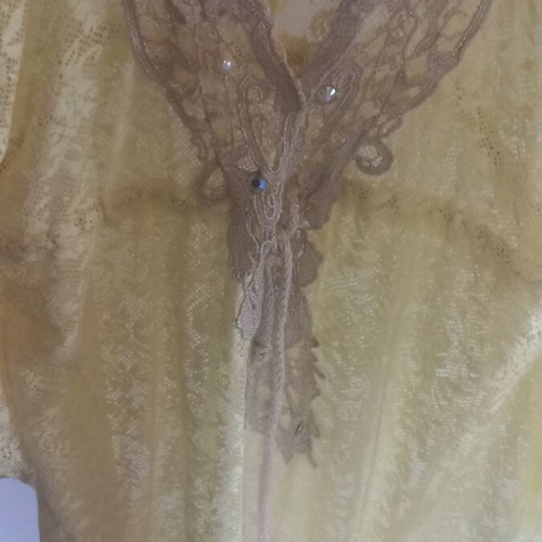 On Line women's dress like new, yellow, lace