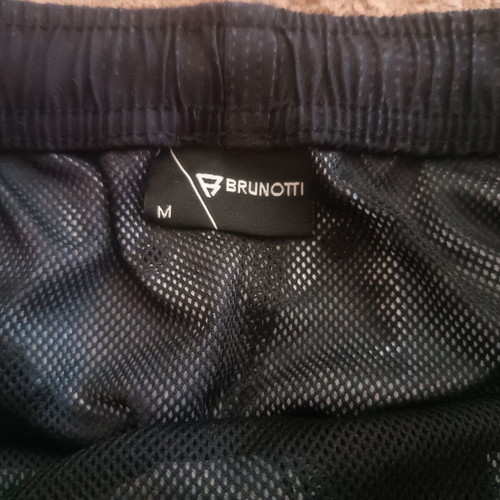 Brunotti men's swim shorts new, size M, black and pink