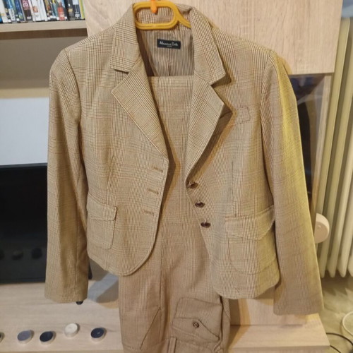 Women's suit like new, brown and beige, size XL