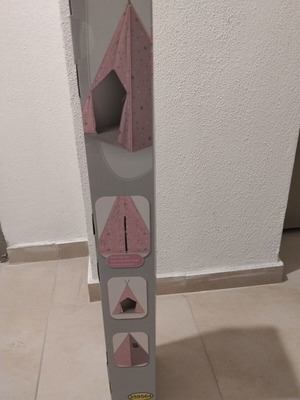Children's Play Tent like new