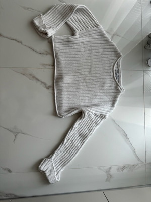 Crop πλεκτή άσπρη μπλούζα Zara μέγεθος M like new