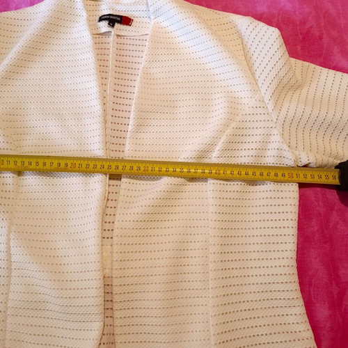 Donna Martha white summer cardigan with bow detail