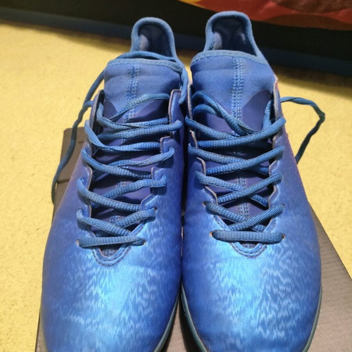 Adidas football shoes like new, blue size 45.5