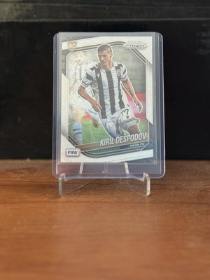 2025 Panini Prizm FIFA Kiril Despodov White Lazer/25 PAOK card