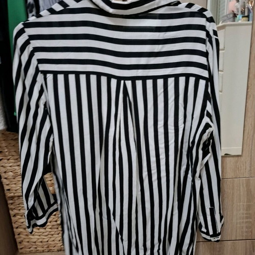 Striped shirt new, size S, black and white