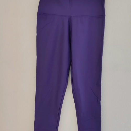 Set of 5 leggings like new, various sizes and designs