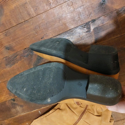 Long brown boots size 38 like new