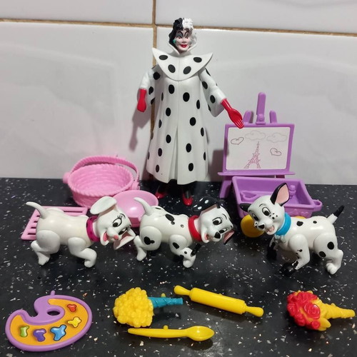 101 Dalmatian dog figures used with Cruella and accessories