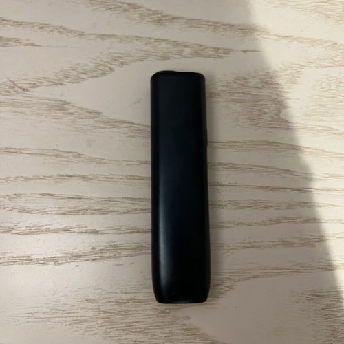 Iqos Iluma i One Black used with small marks, gift case
